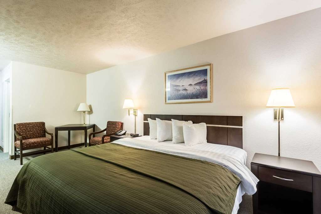 Quality Inn & Suites West Omaha - Ne Linclon Habitación foto